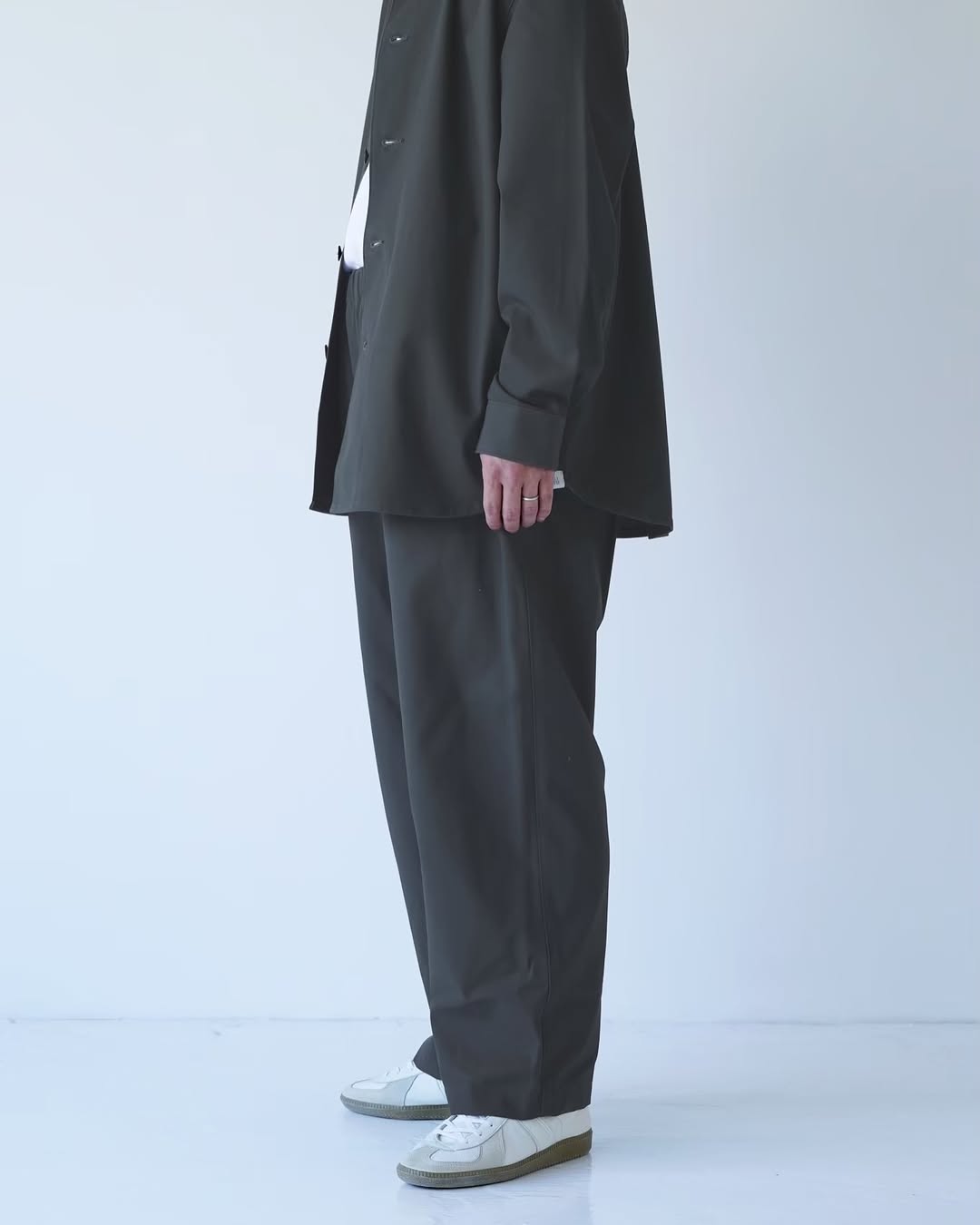 UITU EASY TROUSERS SUPIMA COTTON LIGHT MOLESKIN
