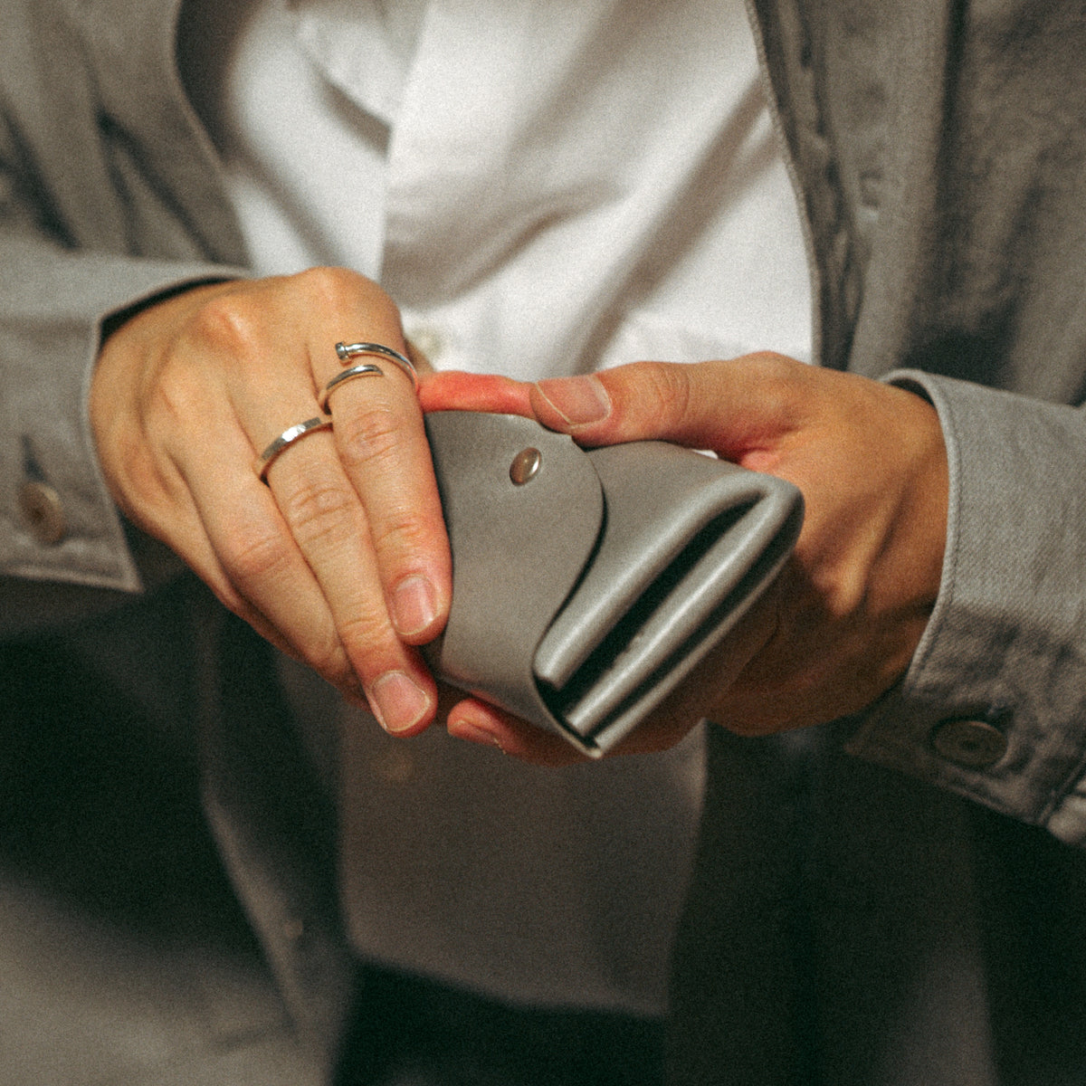 DELIFE Minimal Wallet