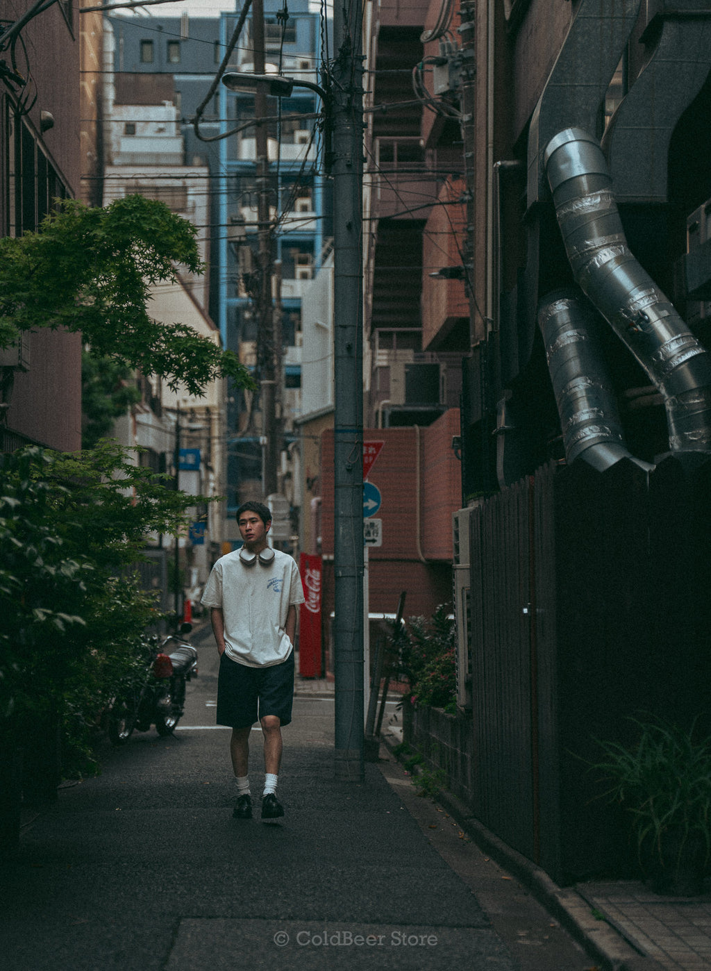 UITU EASY SHORT TROUSERS
